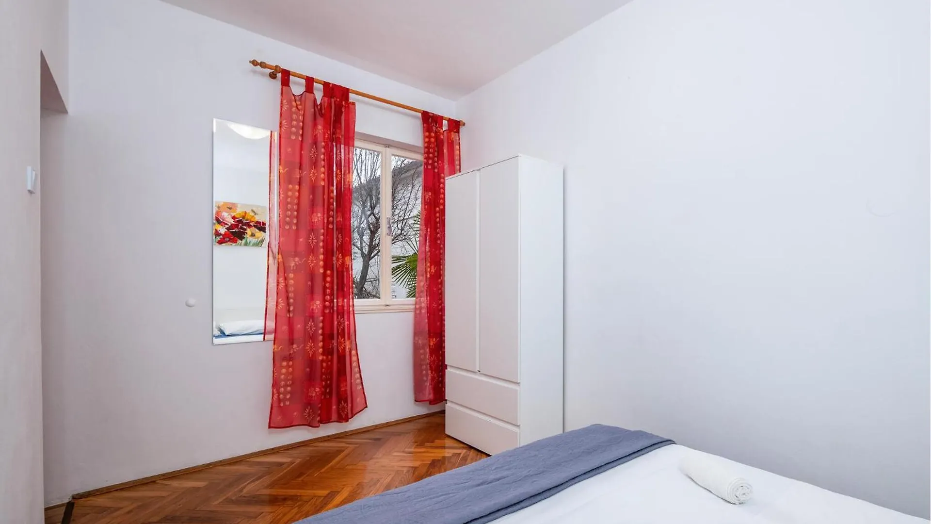 Beautiful Apartment In Fazana With Kitchen
